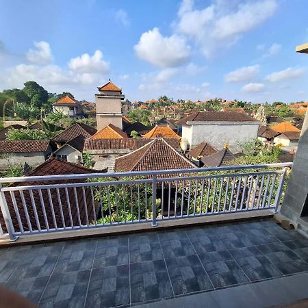 Nang Ade House Hotel อูบุด ภายนอก รูปภาพ