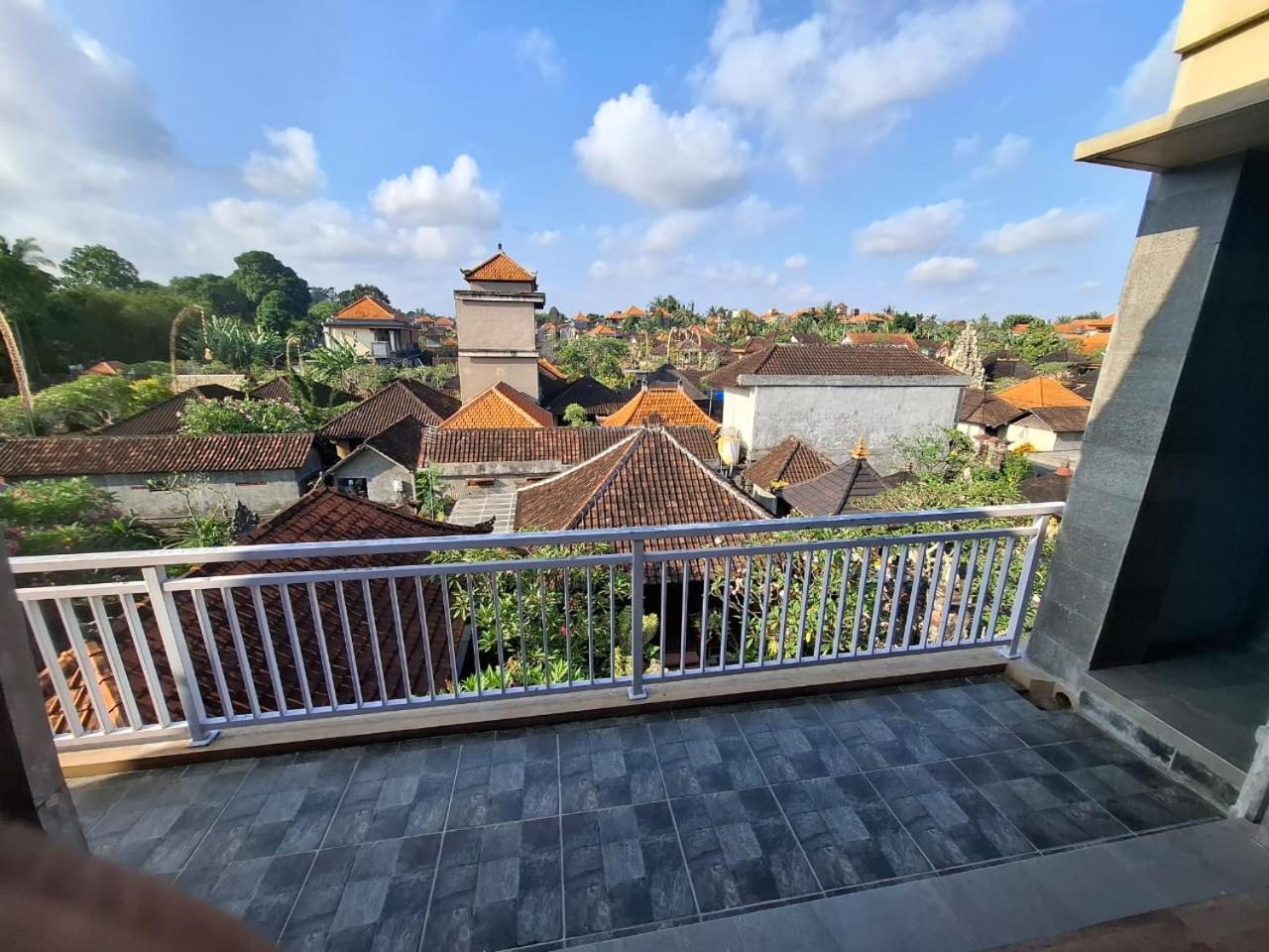 Nang Ade House Hotel อูบุด ภายนอก รูปภาพ