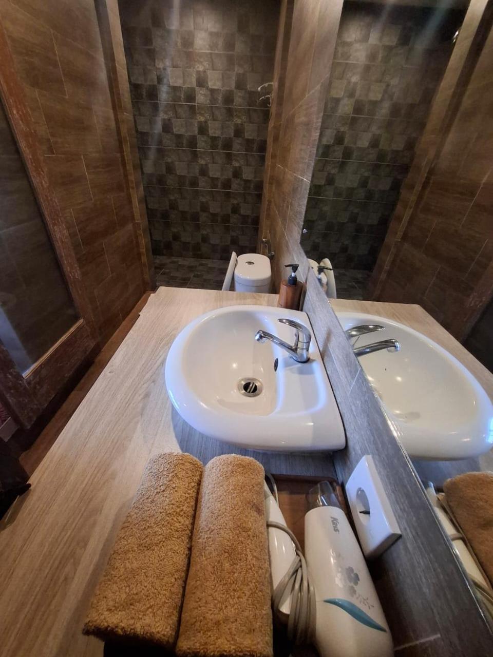 Nang Ade House Hotel อูบุด ภายนอก รูปภาพ