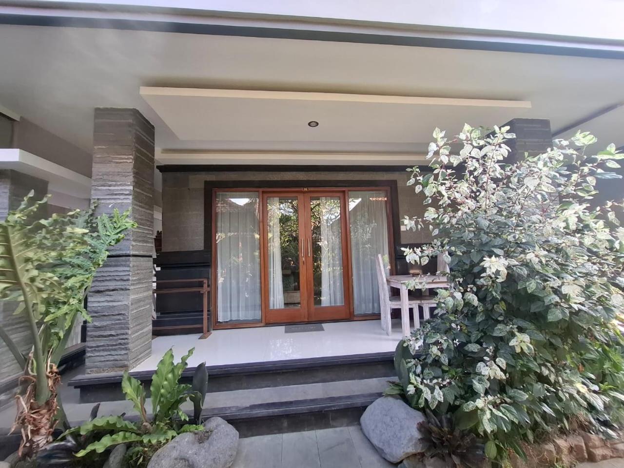Nang Ade House Hotel อูบุด ภายนอก รูปภาพ