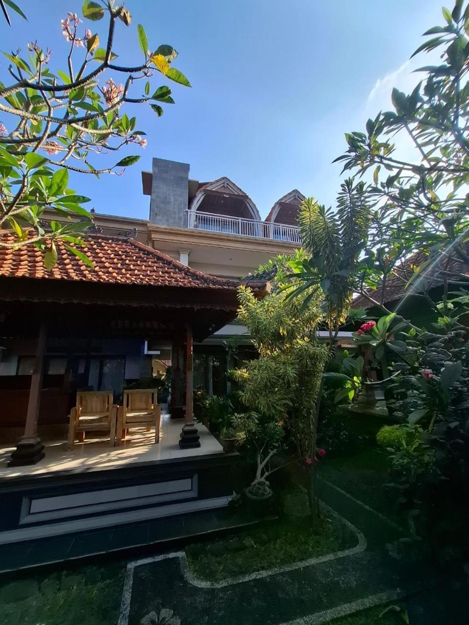 Nang Ade House Hotel อูบุด ภายนอก รูปภาพ