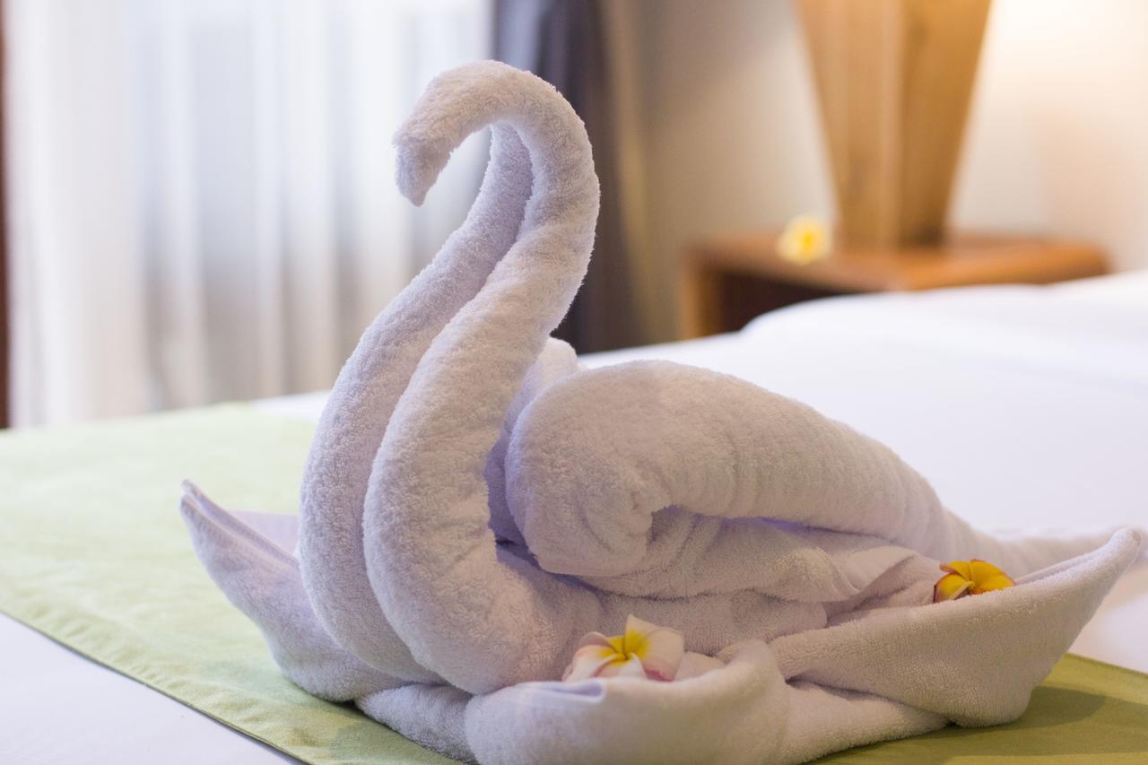 Nang Ade House Hotel อูบุด ภายนอก รูปภาพ